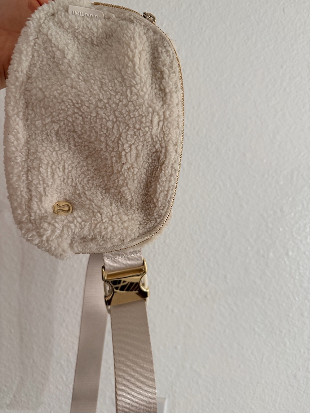 lululemon athletica Cream Sherpa Crossbody Belt Bag with Gold Hardware